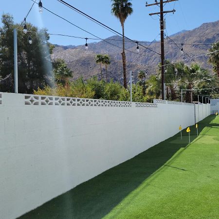 Bellevue Oasis - Adults Only Hotel Palm Springs Exterior photo